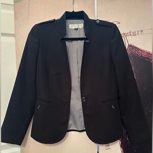 Tahari Black Blazer Petite 2P